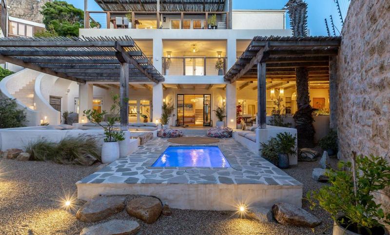 4 Bedroom Property for Sale in Llandudno Western Cape